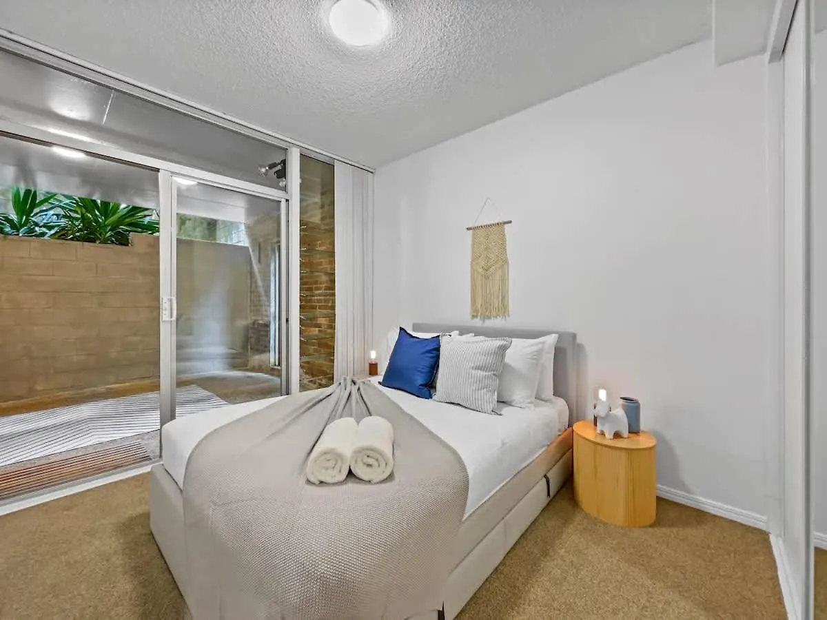 Views By Day Waves At Night Apartamento Caloundra