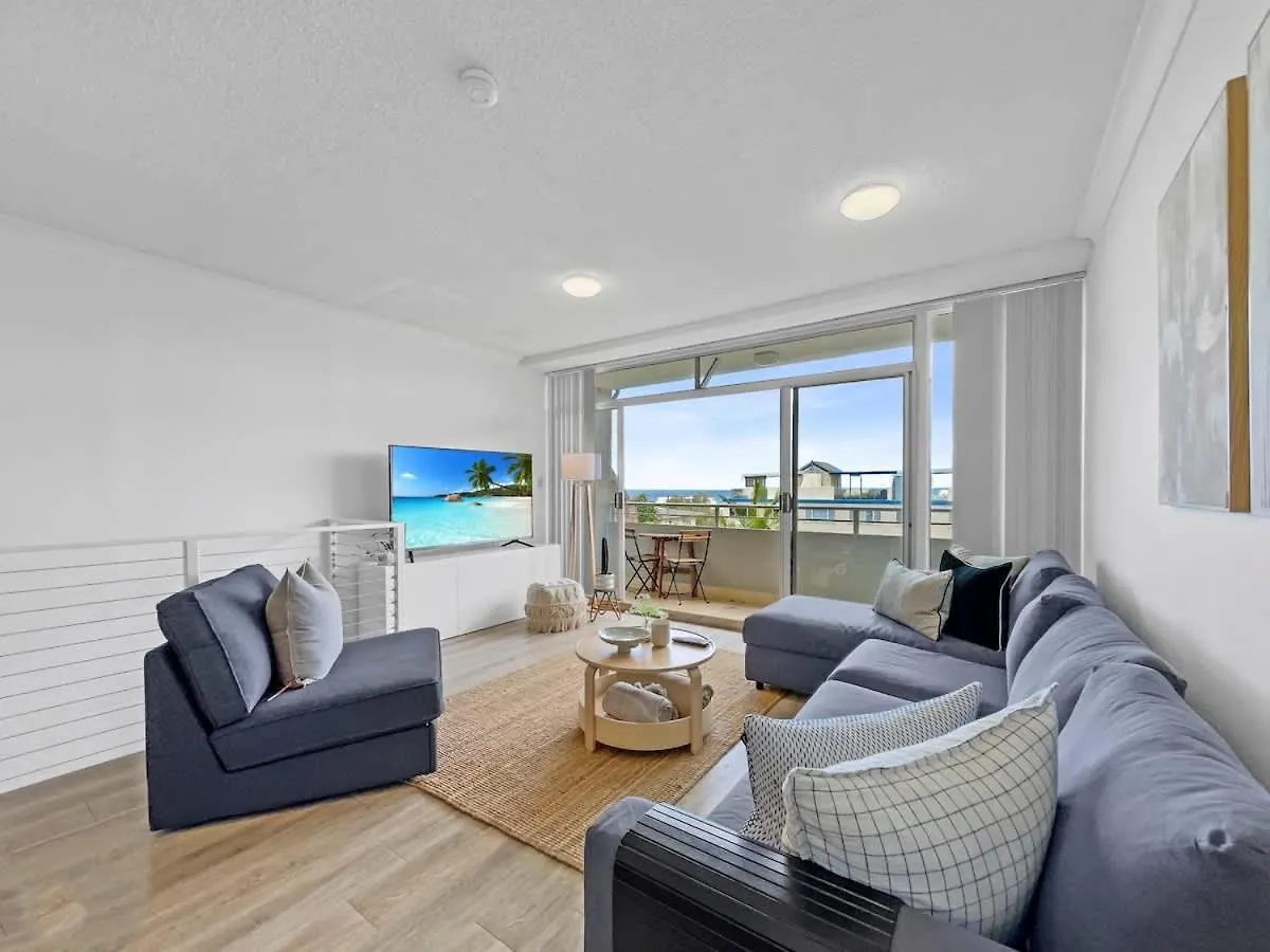 Views By Day Waves At Night Apartamento Caloundra