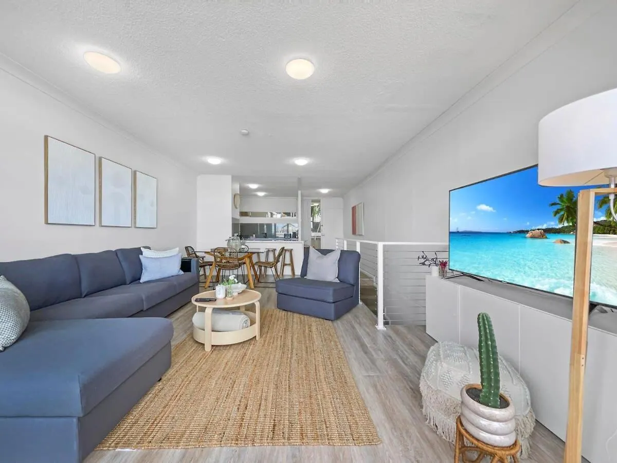 Views By Day Waves At Night Apartment Caloundra Australia