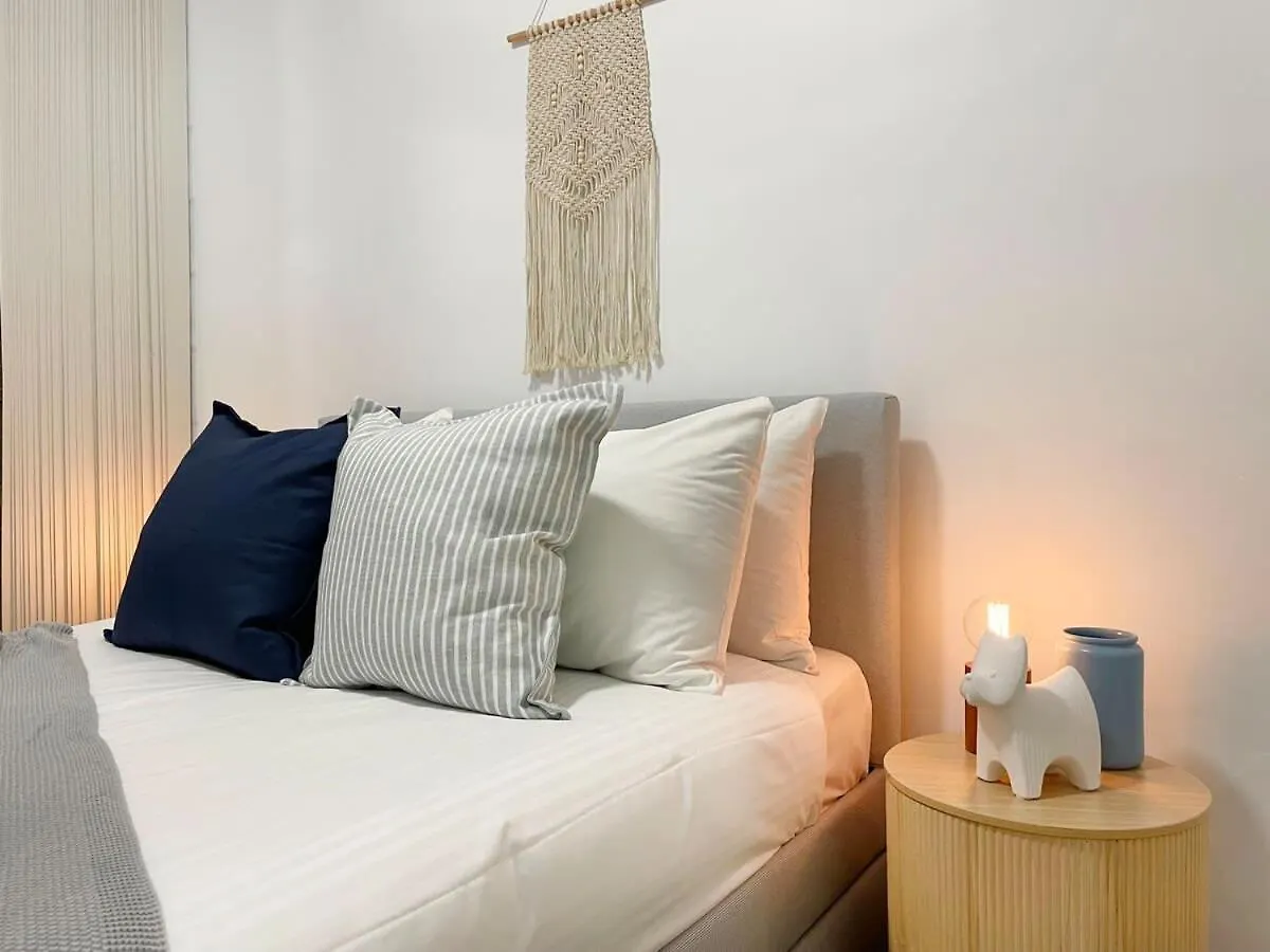 Views By Day Waves At Night Apartment Caloundra Australia