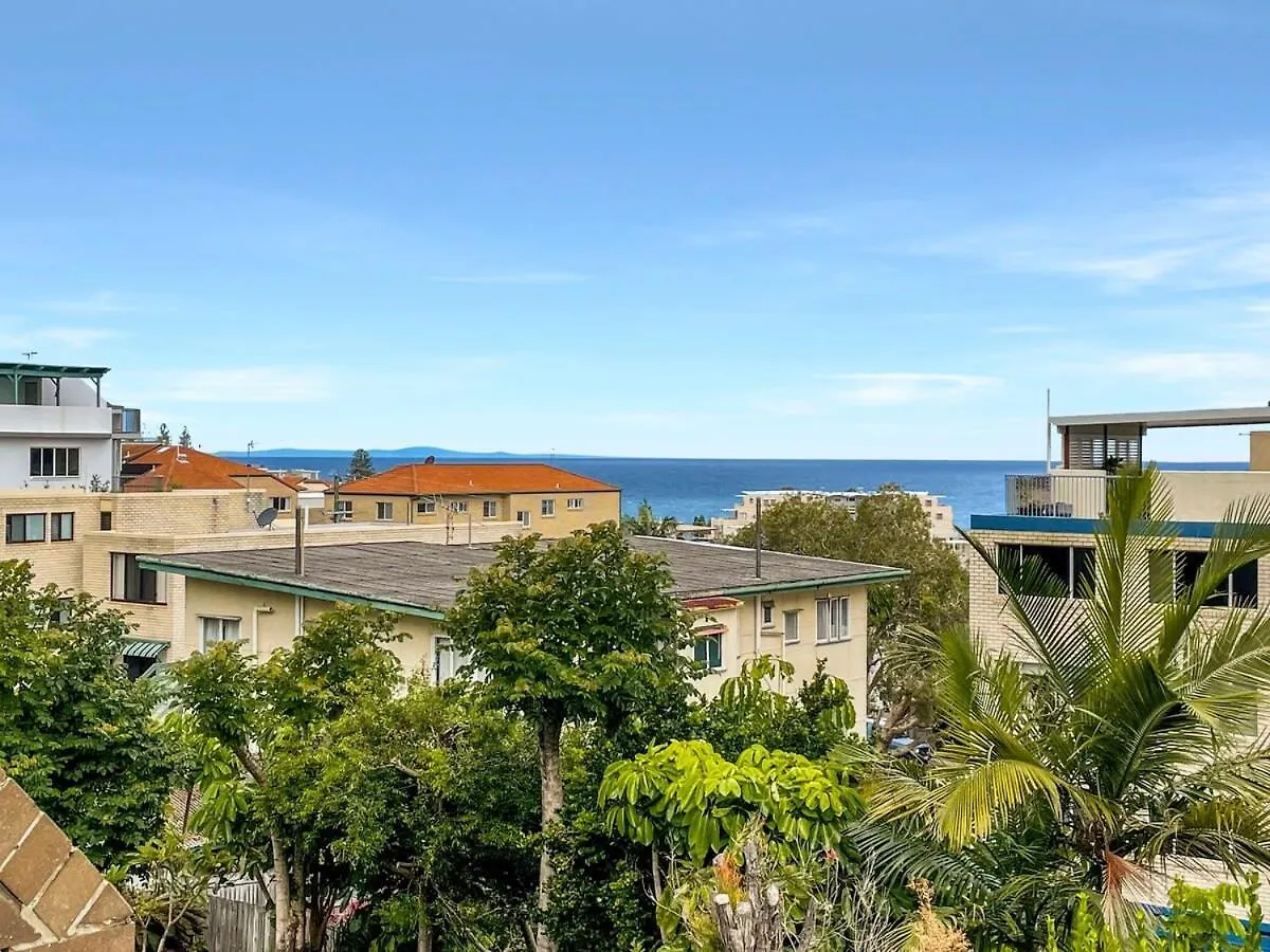 Views By Day Waves At Night Apartment Caloundra